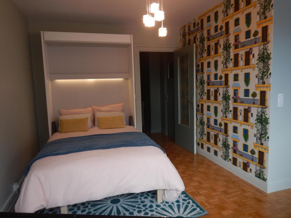 Studio Quartier Chateau - Wifi - Garage Individuel A Cle - Electromenager Complet Pau Exterior photo