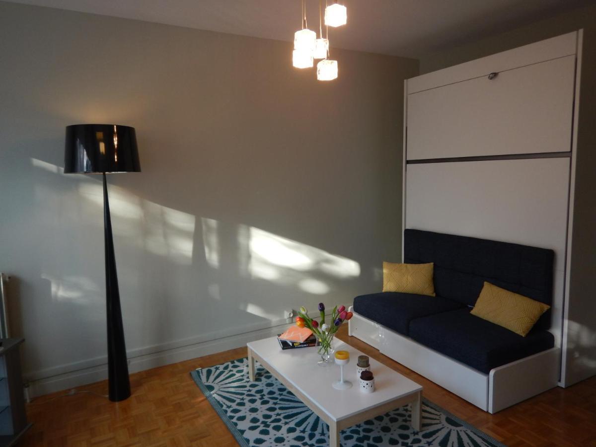 Studio Quartier Chateau - Wifi - Garage Individuel A Cle - Electromenager Complet Pau Exterior photo